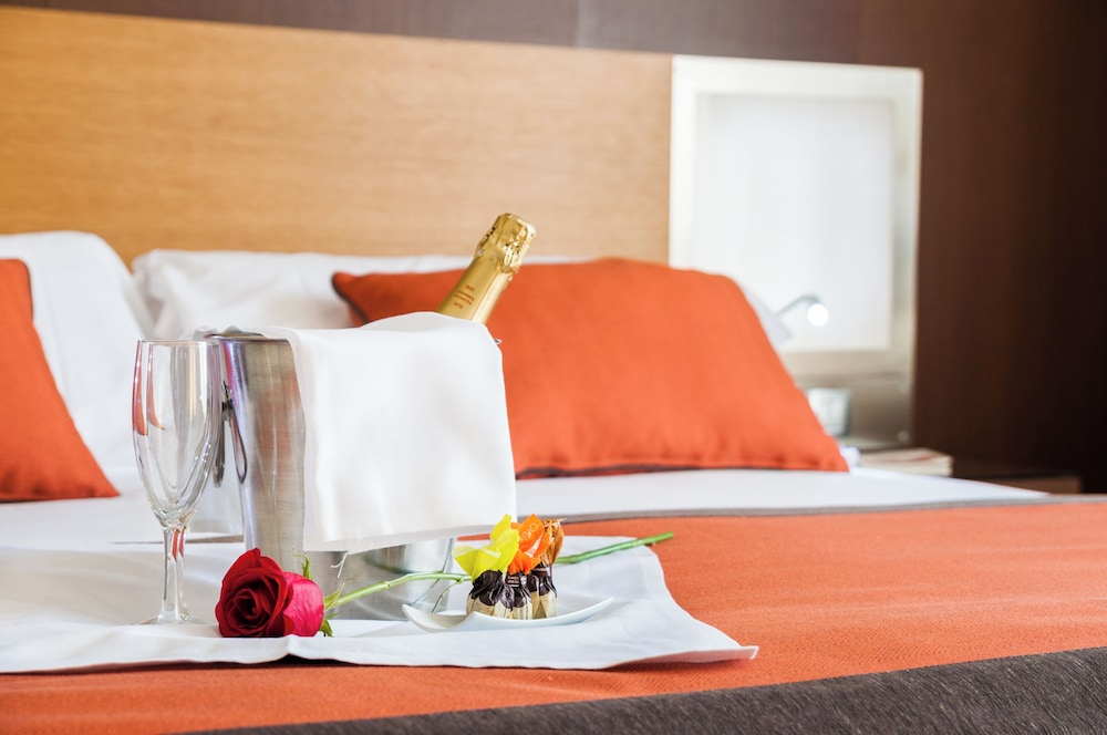 Superior Double or Twin Room - Photo 3