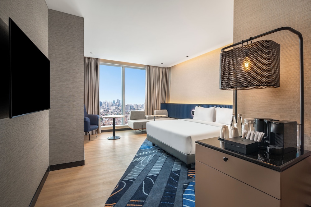 Executive Room, 1 King Bed