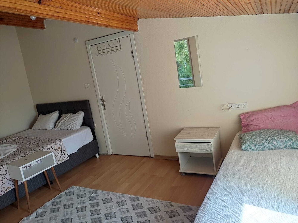 Classic Apartment, 1 Bedroom, City View, Annex Building
