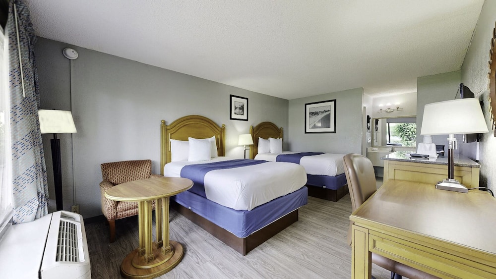Double Room, 2 Double Beds
