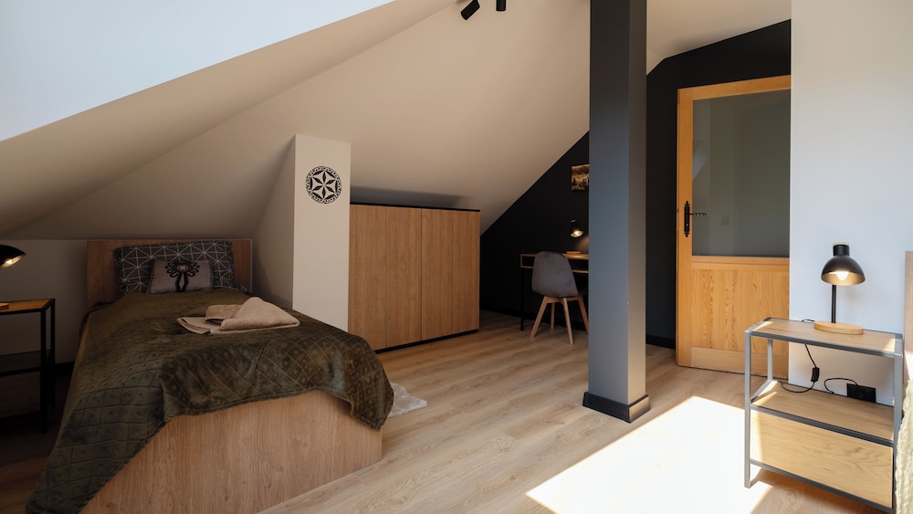 Apartment (A 402) photo 3
