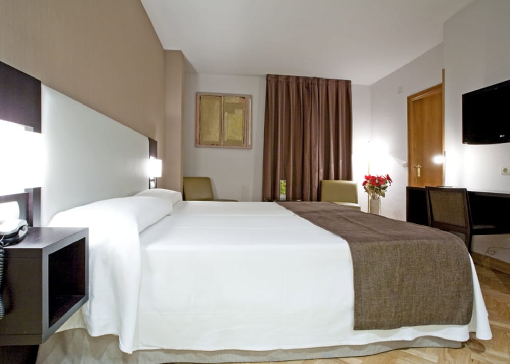 Family Triple Room photo 2