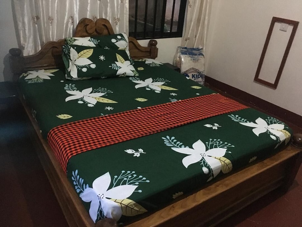 Standard Single Room, Garden View