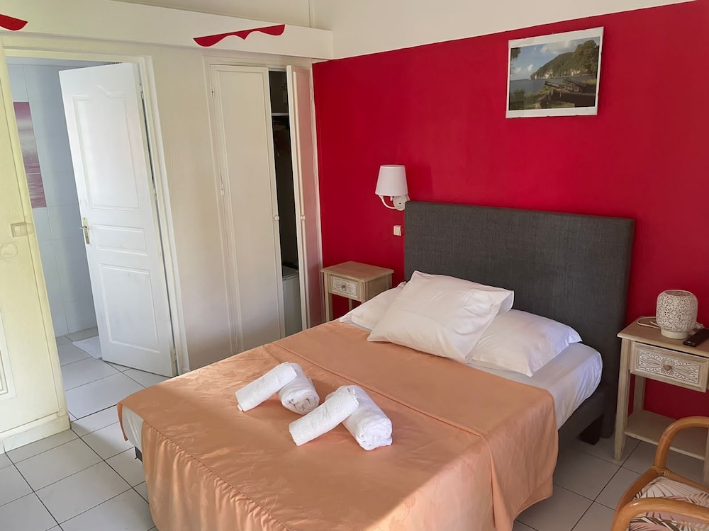 Double Room, Ensuite - Photo 6