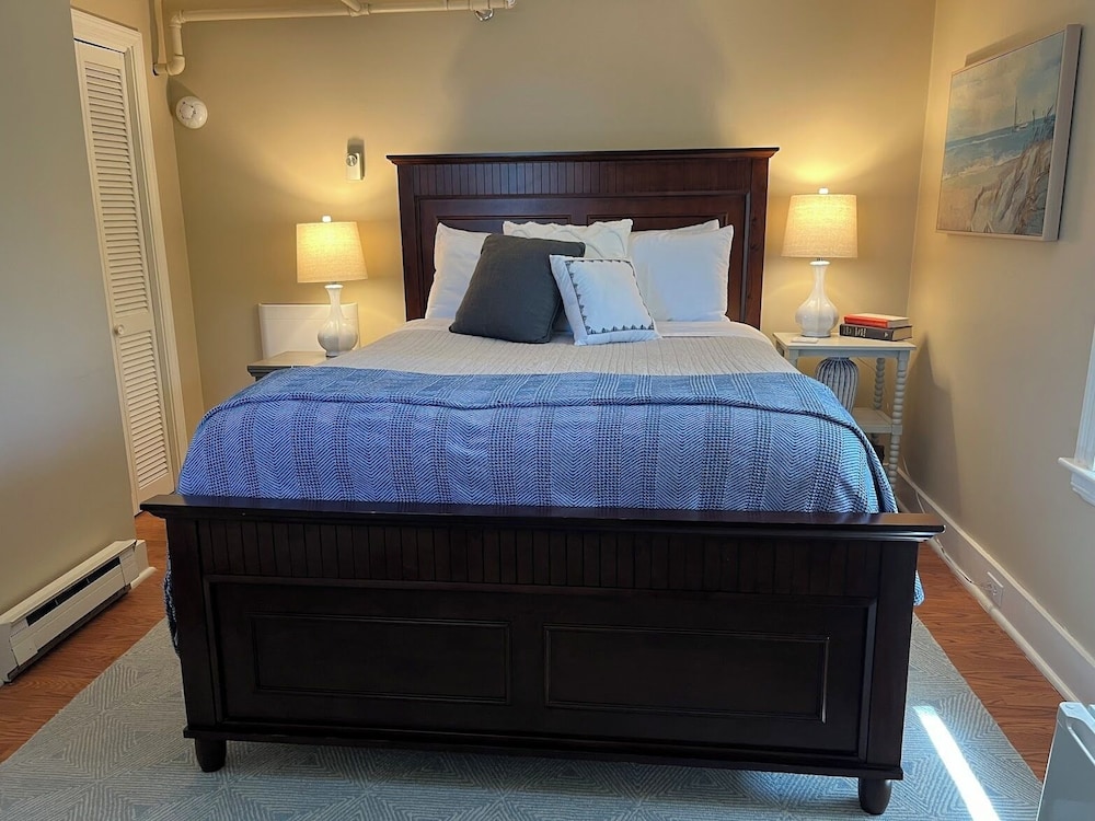 Classic Room, 1 Queen Bed