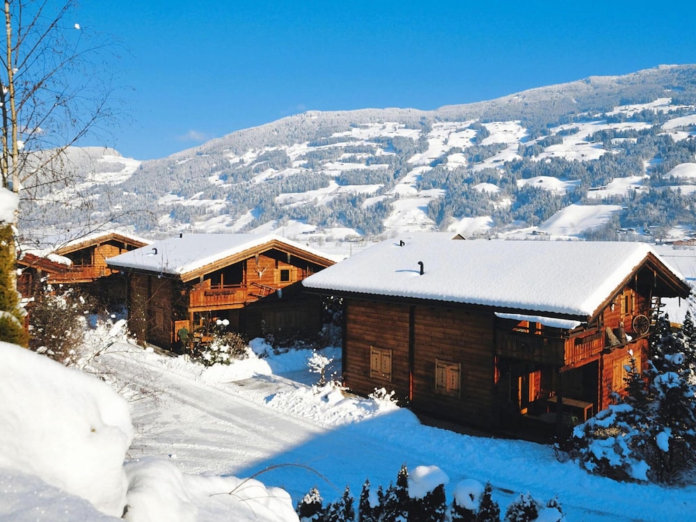 Elite Chalet, 5 Bedrooms photo 3