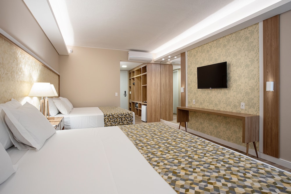 Room (Apartamento Collection) - Photo 1
