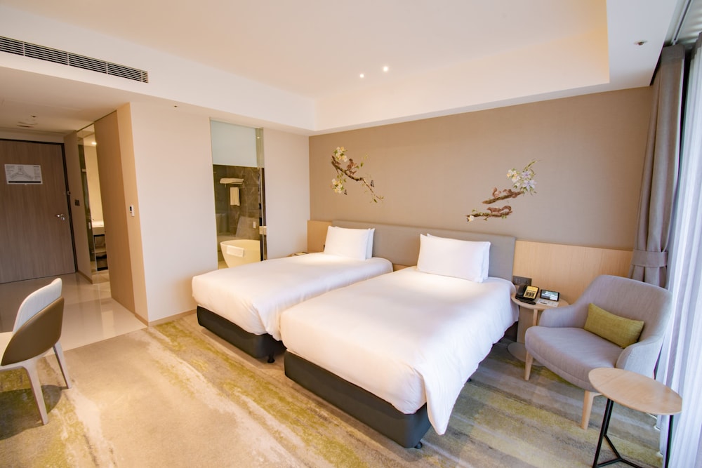 Standard Twin Room - Photo 1