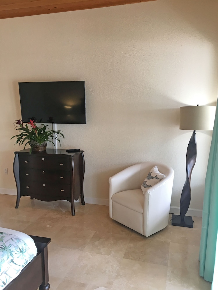 Dolphin Point Villas, Photo 4