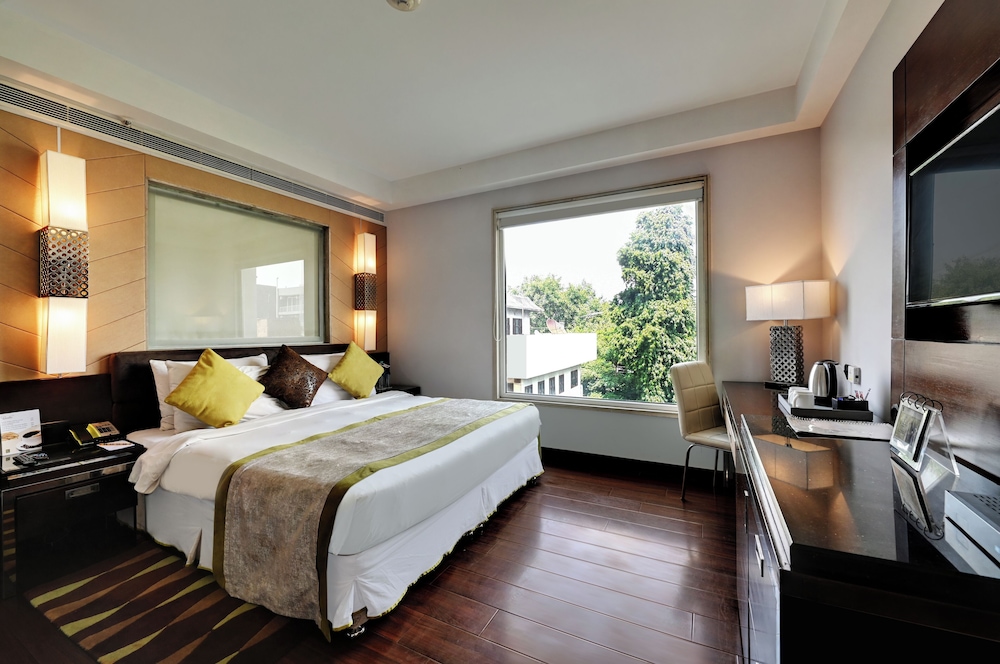Executive Room - Photo 2