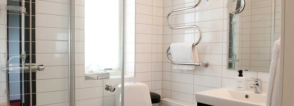 Suite, 1 Bedroom photo 3