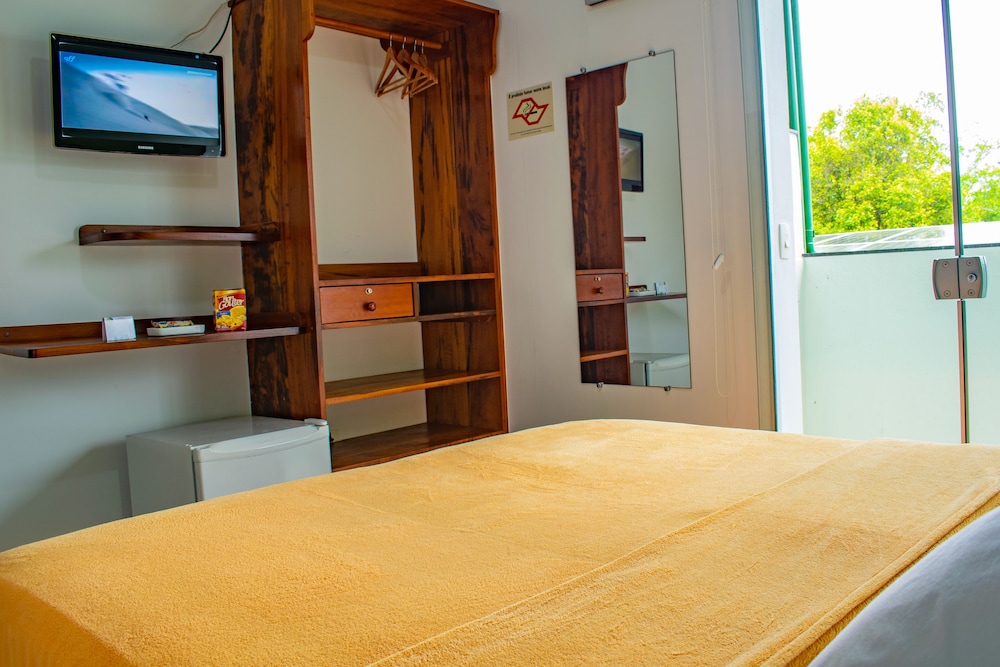 Standard Double or Twin Room photo 3
