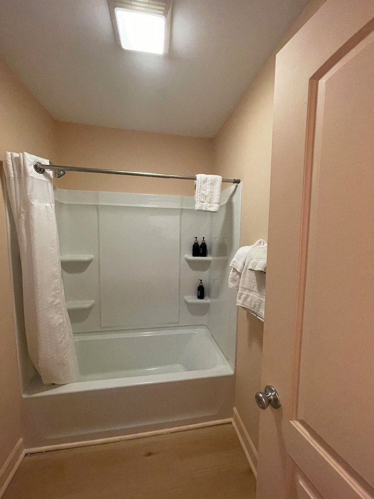Studio Suite, 2 Queen Beds, Non Smoking photo 3