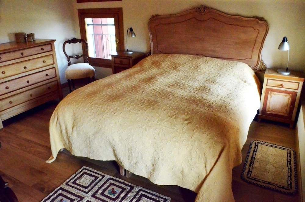 Comfort Condo, 2 Bedrooms photo 1