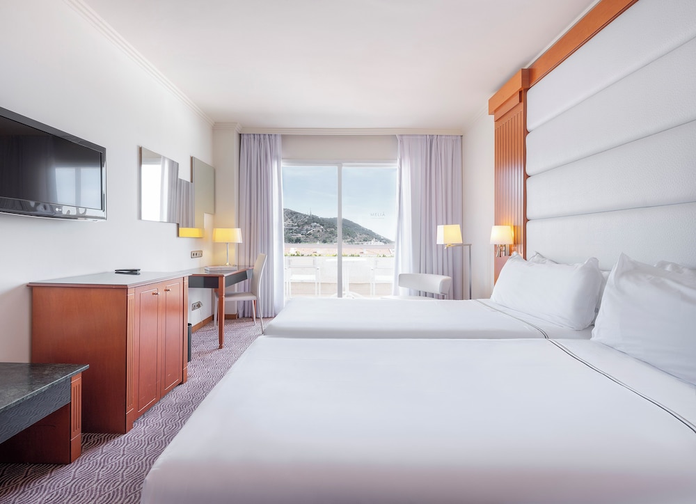 Melia Room (2 Adults + 1 Child) - Photo 3