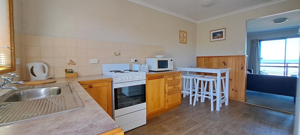 Panoramic Villa, 2 Bedrooms, Balcony, Ocean View photo 3