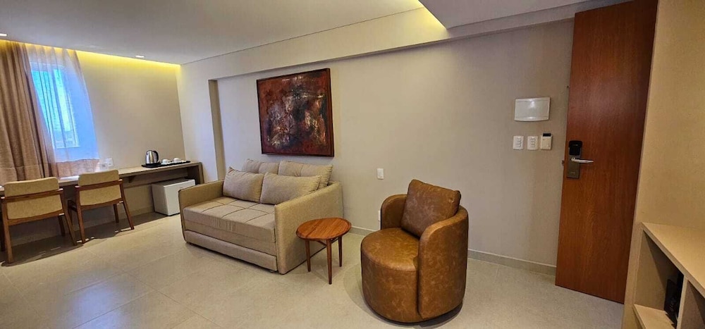 Deluxe Family Room photo 1