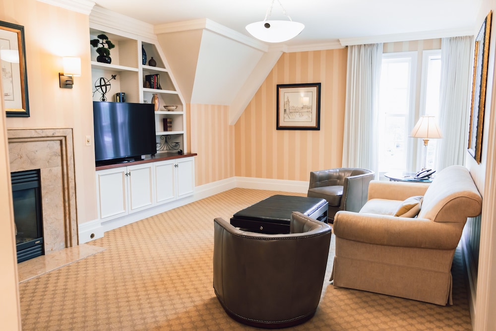 Suite (Park) - Photo 2