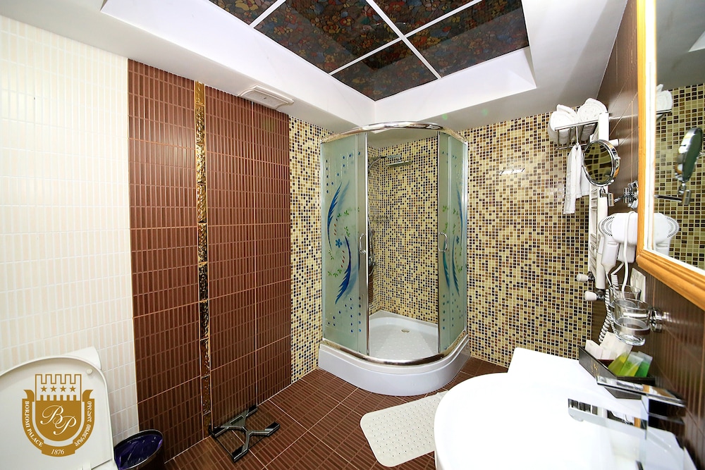 Royal Suite, 1 Bedroom photo 2