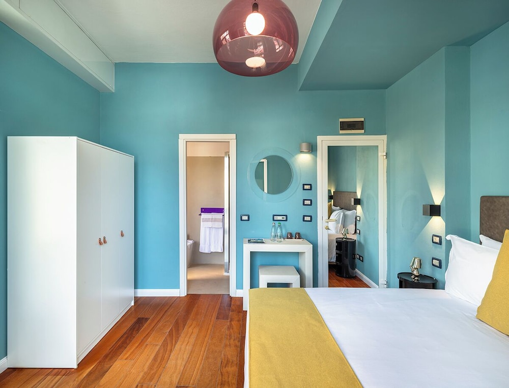Classic Room, Partial Sea View photo 3