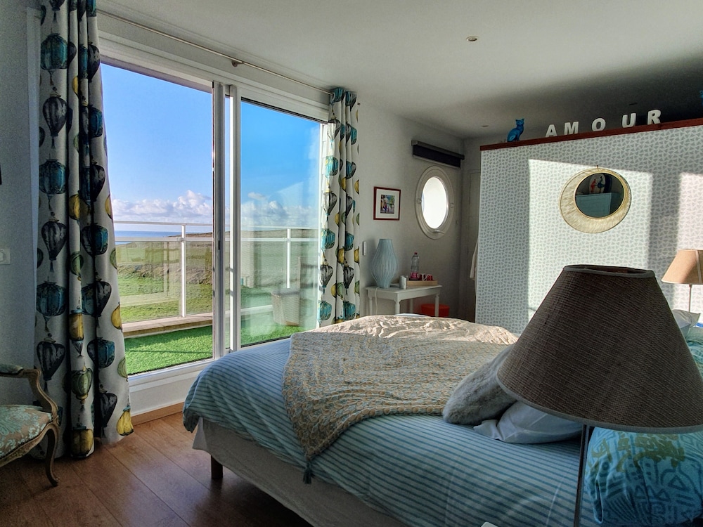 Comfort room '' Homard Se Marre '' Sea view