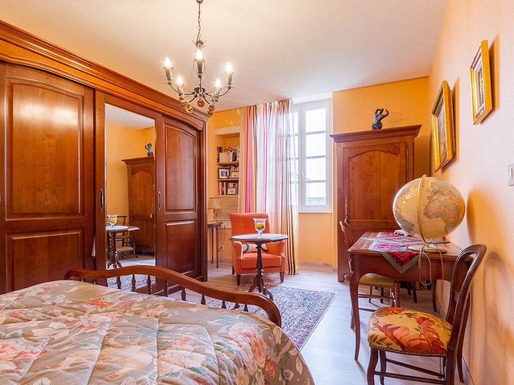 Classic Double Room, First Floor, Ground Floor WC