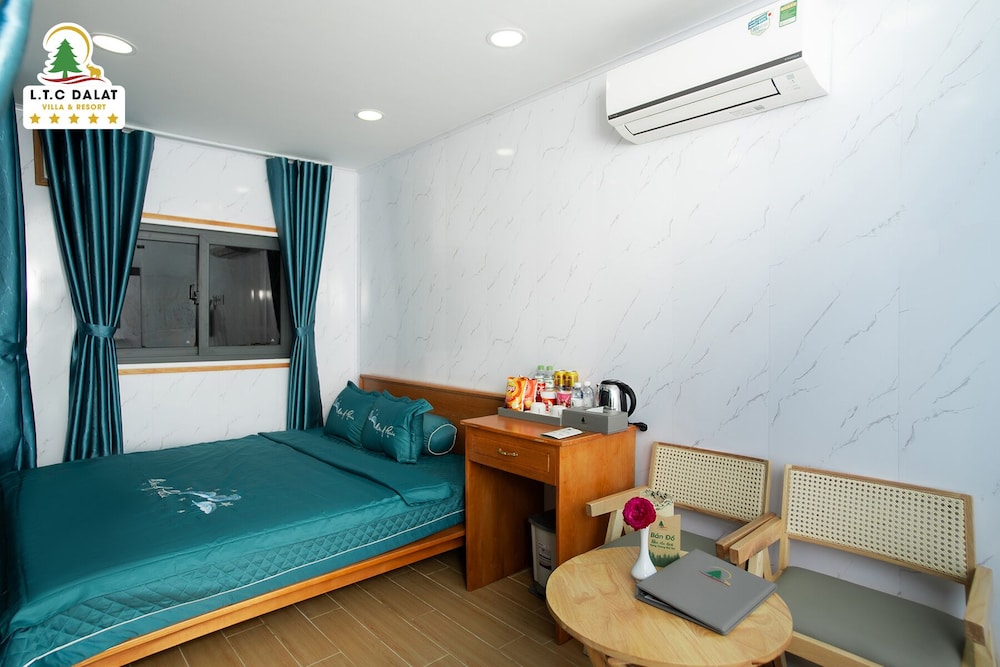 Bungalow Container With Garden View photo 1