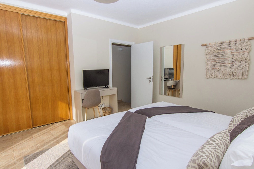 Apartment, 1 Bedroom (Balcony)