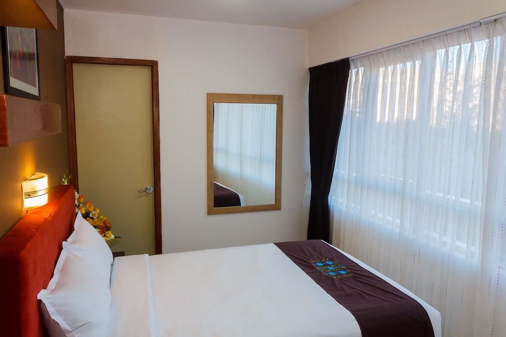 Standard Single Room, 1 Large Twin Bed, Valley View photo 3