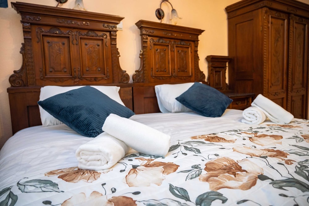 Triple Room (Triple Room With View 7) photo 1