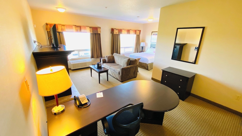 Suite, 1 Queen Bed with Sofa bed, Non Smoking, Fireplace - Photo 1