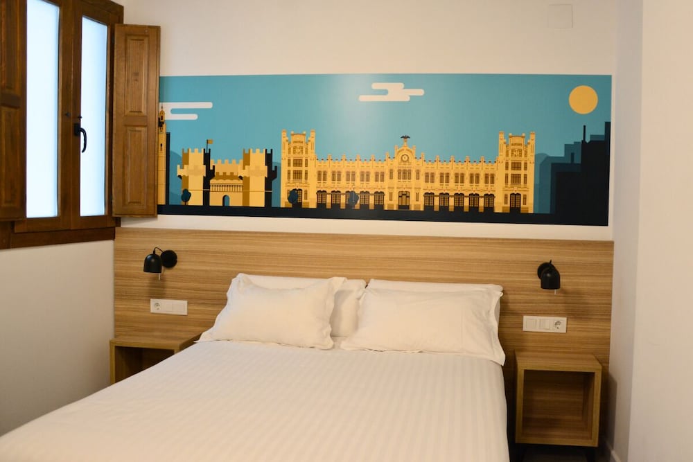 Double Room (Interior) - Photo 6