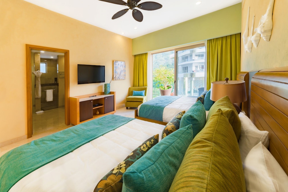 3 Bedroom Suite Panoramic