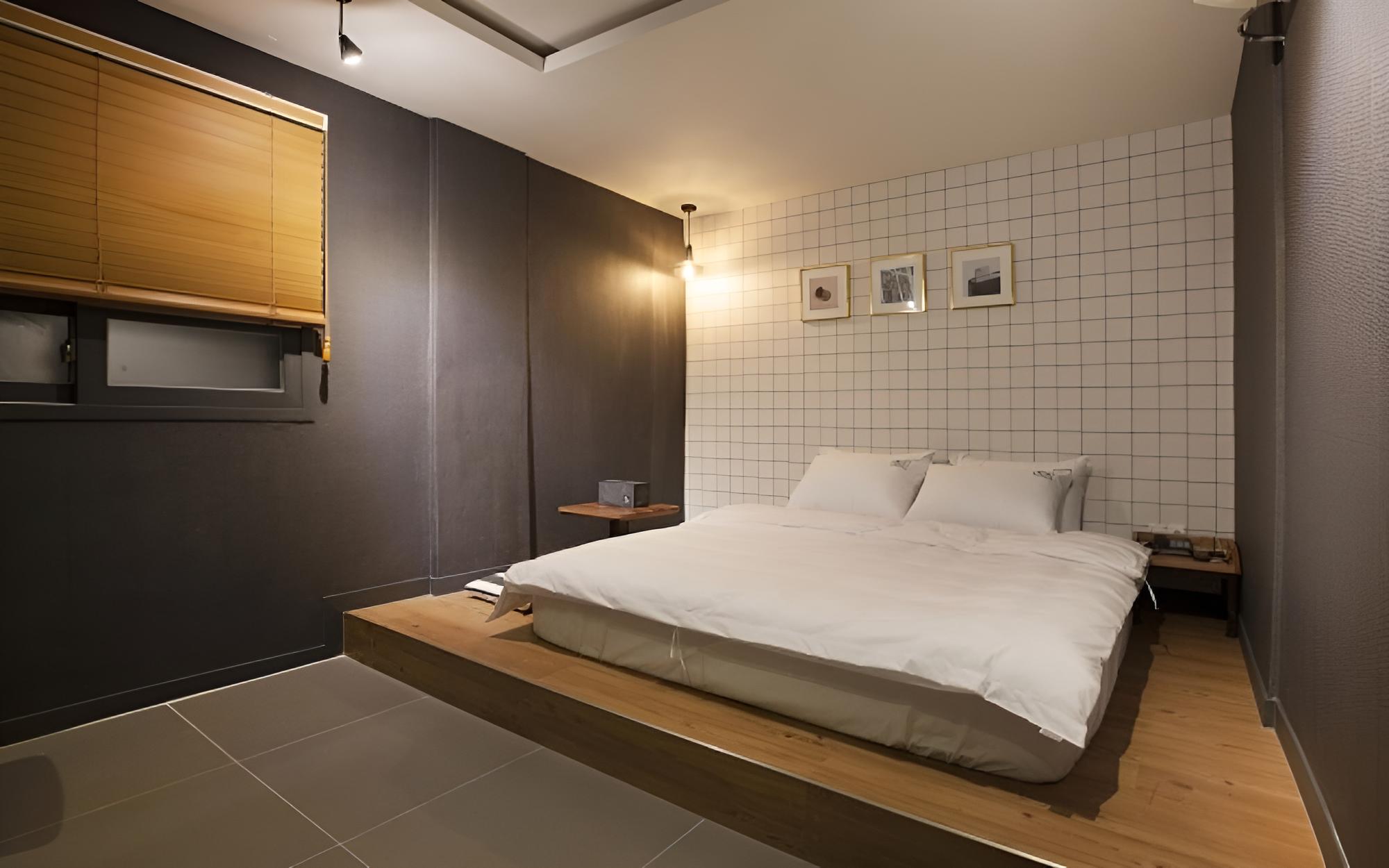 Room (Premium double (Netflix available pre) photo 1