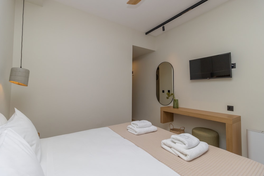 Double or Twin Room, Sea View photo 3