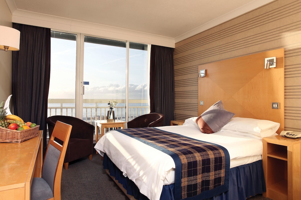 Standard Room, 1 Double Bed, Non Smoking, Sea View - Photo 1