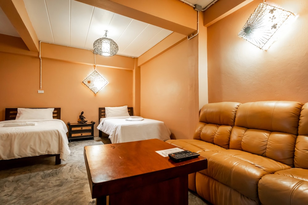 Superior Twin Room photo 3