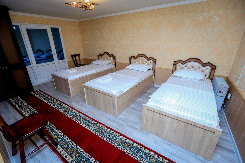 Basic Triple Room, 1 Twin Bed photo 3