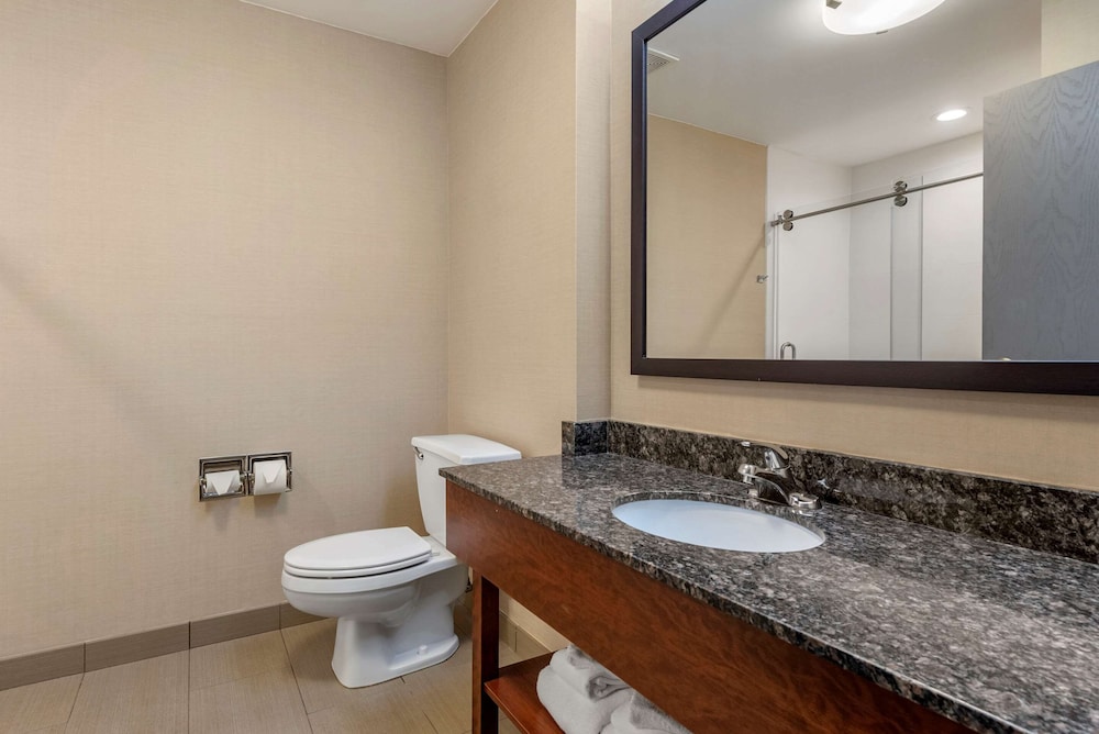 Suite King Size Walk In Shower - Photo 7