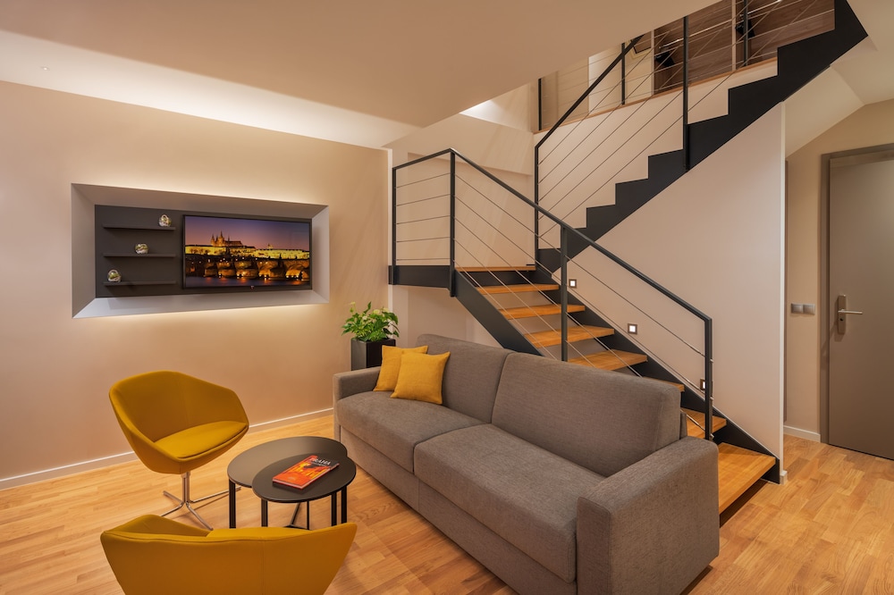 Duplex