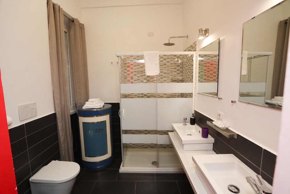 Executive Double Room, 1 Bedroom, City View photo 2