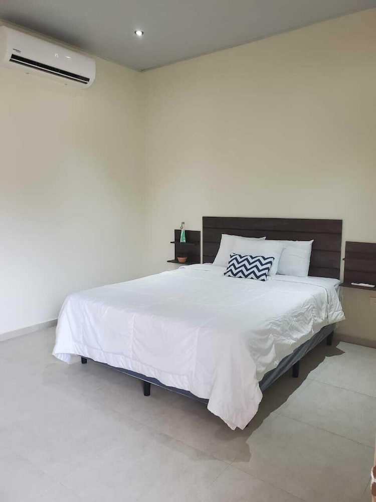 Standard Room photo 1
