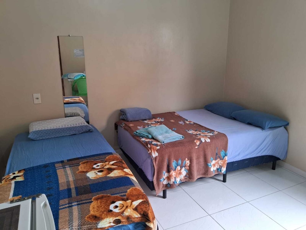 Economy Triple Room photo 1