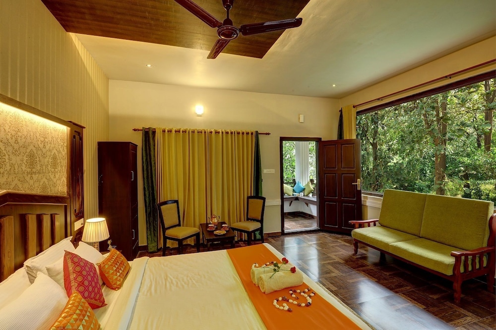 Jungle View Super Deluxe Room photo 2