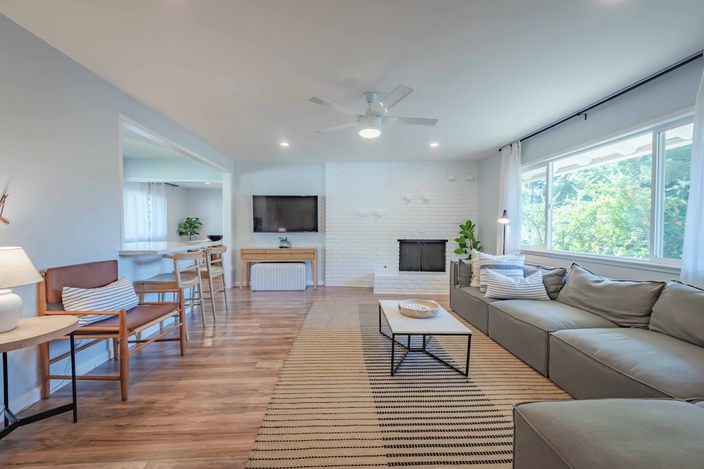 House, Multiple Beds, Patio, Garden View (Lake Park Landing)