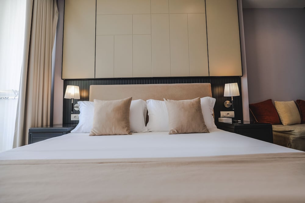 Deluxe Suite, Sea View photo 3