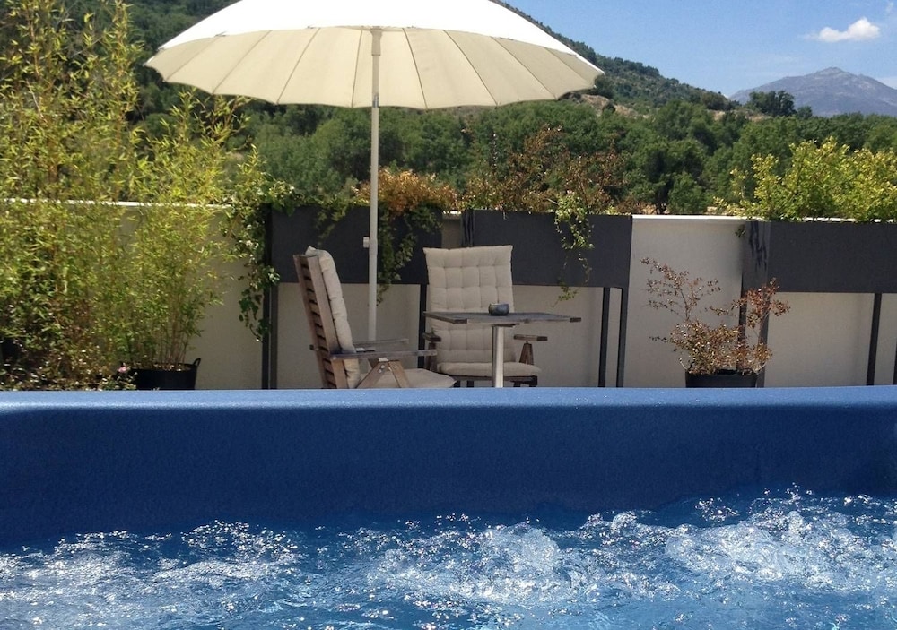 Suite Junior, 1 dormitorio, jacuzzi, vista a la montaña