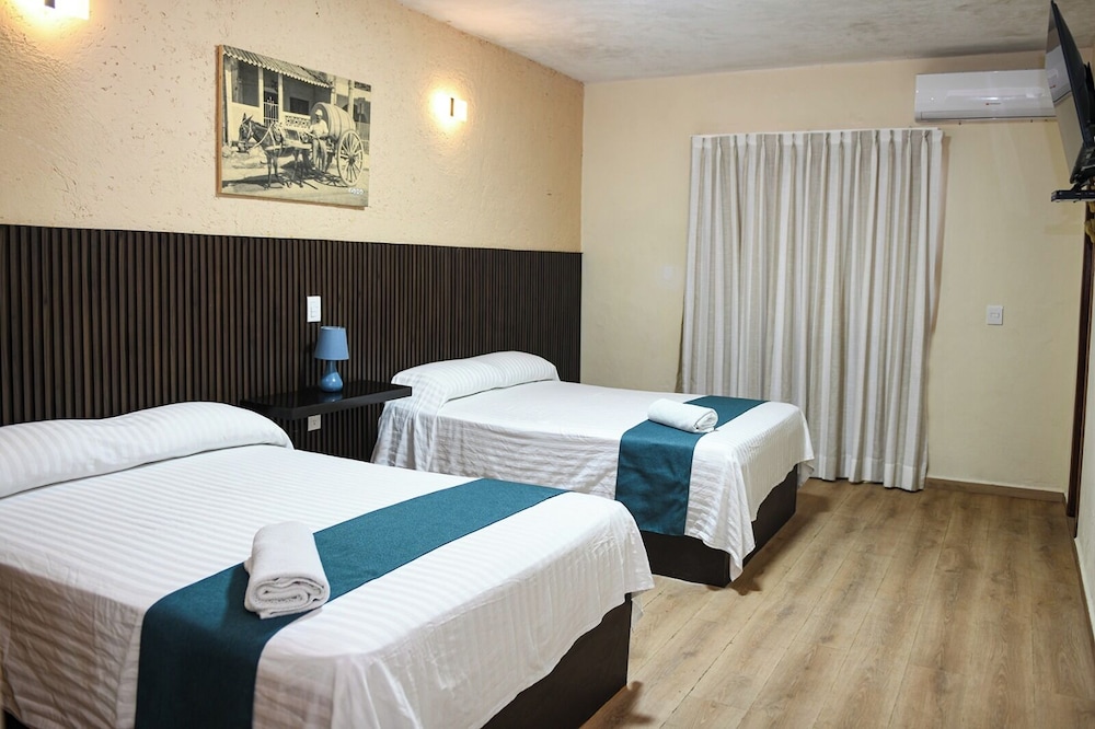 Superior Room - Photo 2