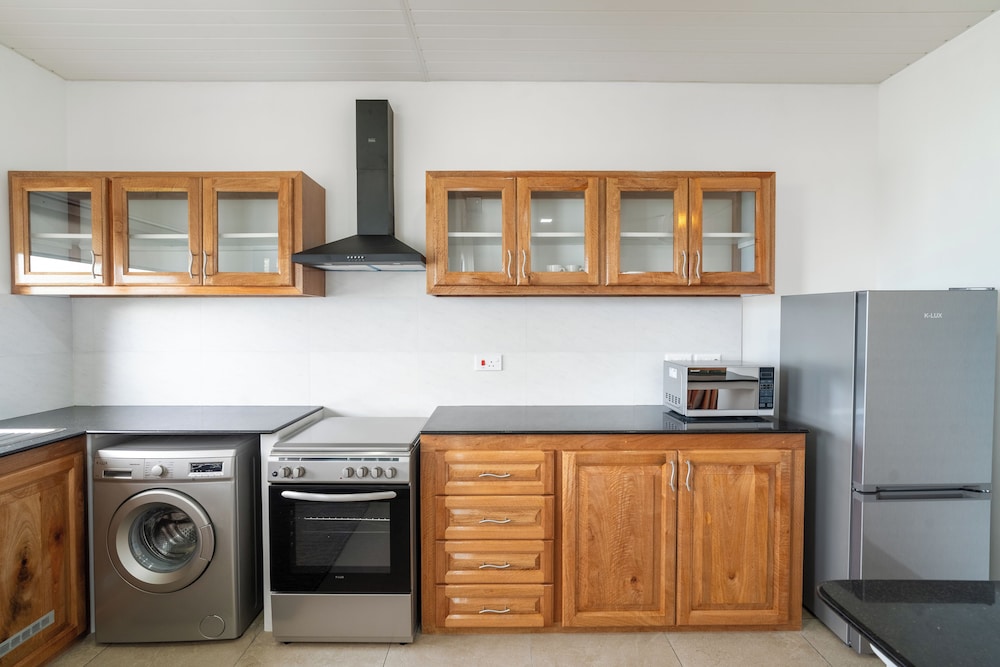 Family Apartment, 2 Bedrooms, Kitchen, Sea View photo 3