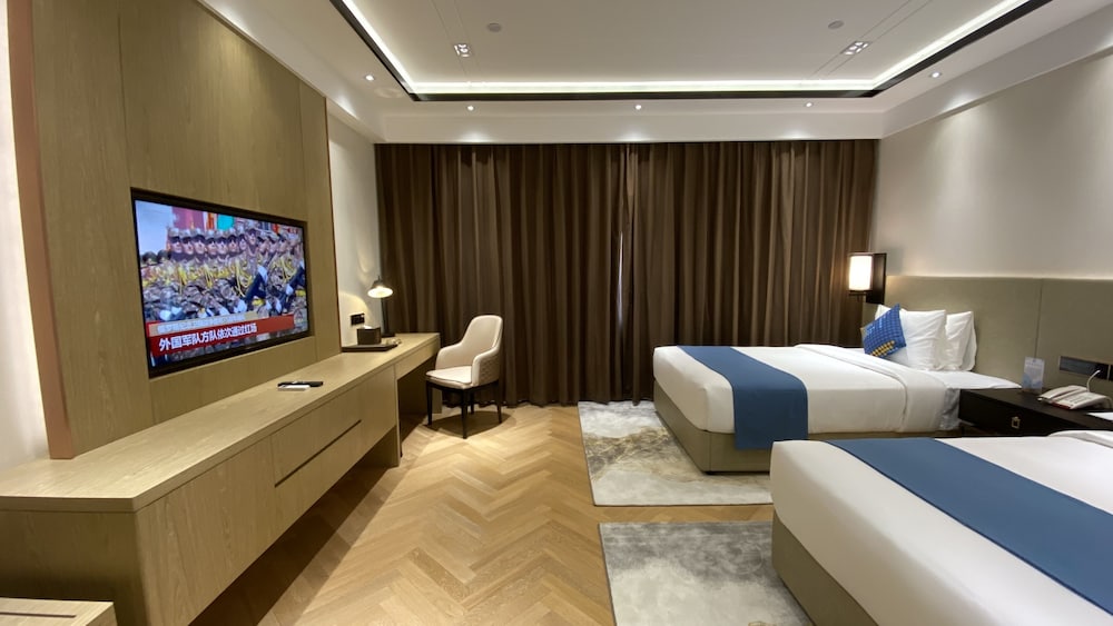 Deluxe Twin Room - Photo 6